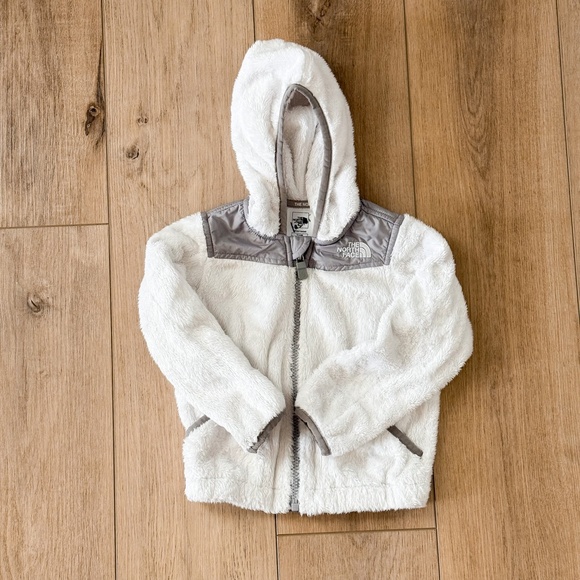 BABY GIRLS CUTE AND PREPPY FALL WINTER HOLIDAY CLOTHING BUNDLE SIZE 18-24 MONTHS - Picture 2 of 13